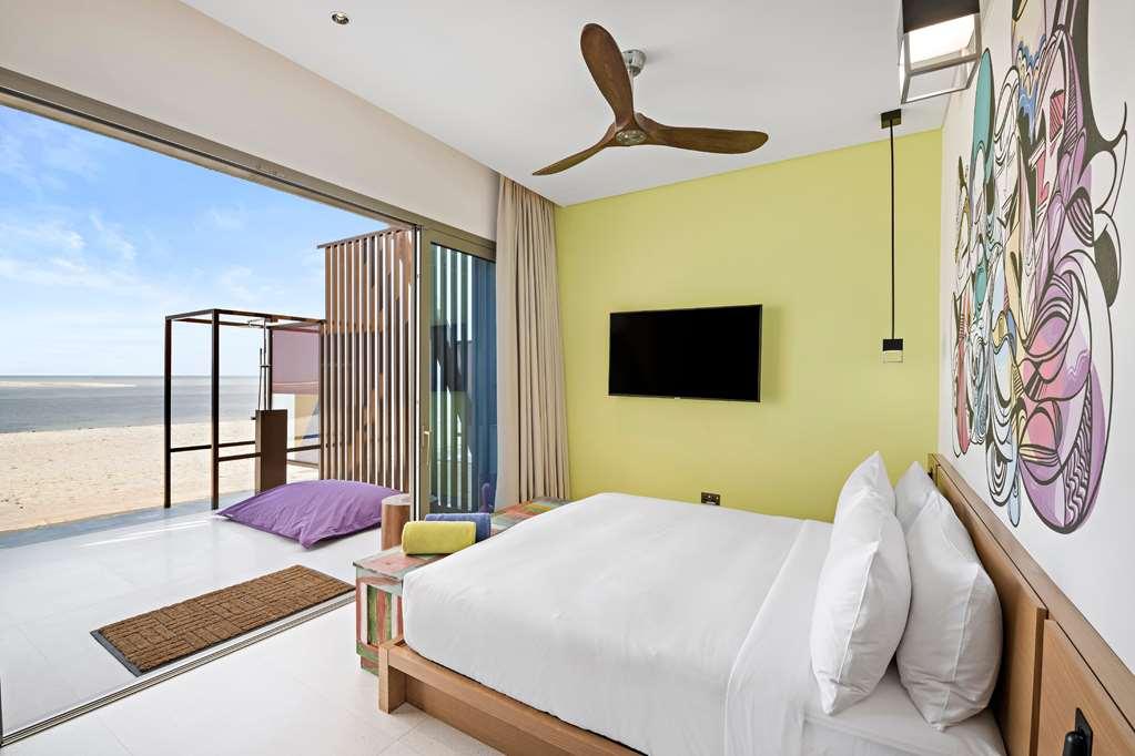 Fuwairit Kite Beach, Tapestry Collection By Hilton Fuwayrit Room photo